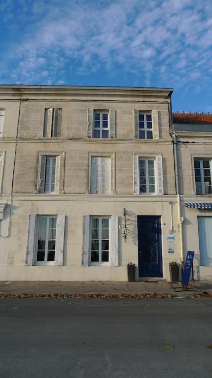 Chambres d'Hotes La Rive Mortagne-sur-Gironde Extérieur photo
